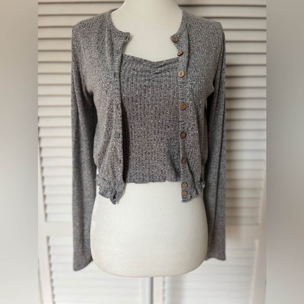 2-Piece Set Cropped Cardigan and Cami